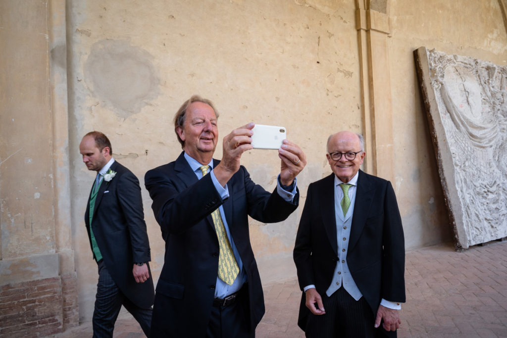 wedding photographer in certosa di pontignano siena