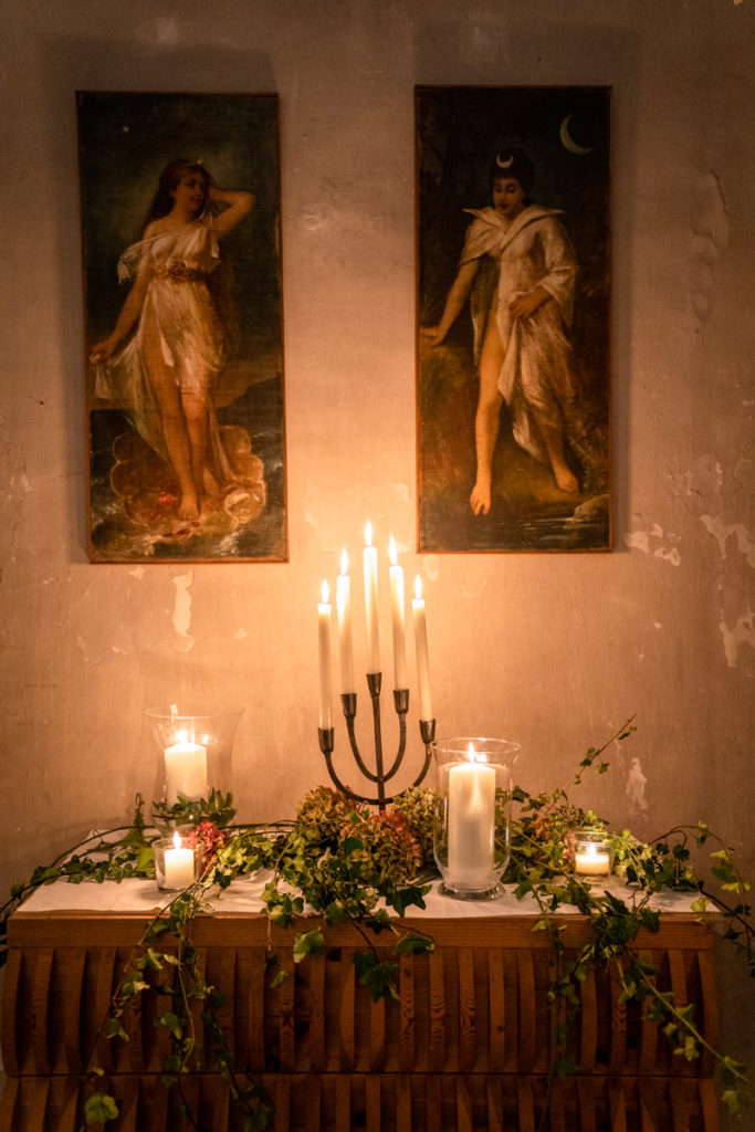 fotografo matrimonio reportage top servizio foltografico Trento Italia cena candele atmosfera villa dimora antica allestimento dettagli 