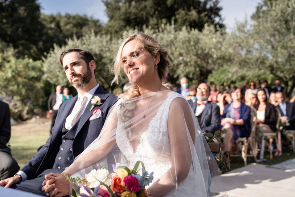 Fotografo matrimonio la Ginestra, abito  sposa  location ulivi truccatrice lusso Valentina Guria atelier eme genova sposa fotografia  vestito mare liguria pizzo felicità reportage emozioni cermonia sposi 