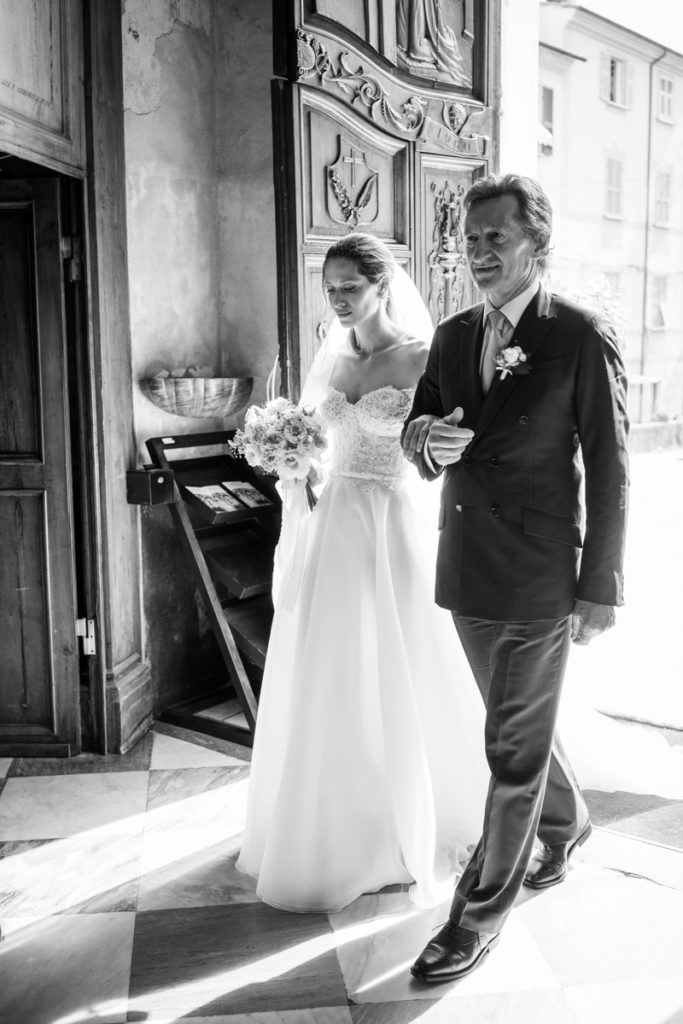 wedding, photographer, photopgraphy, italy, italian, venue, riviera, liguria, dad, bride, luxury, bouquet, flowers, planner, church, cerimony, bouquet, reportage