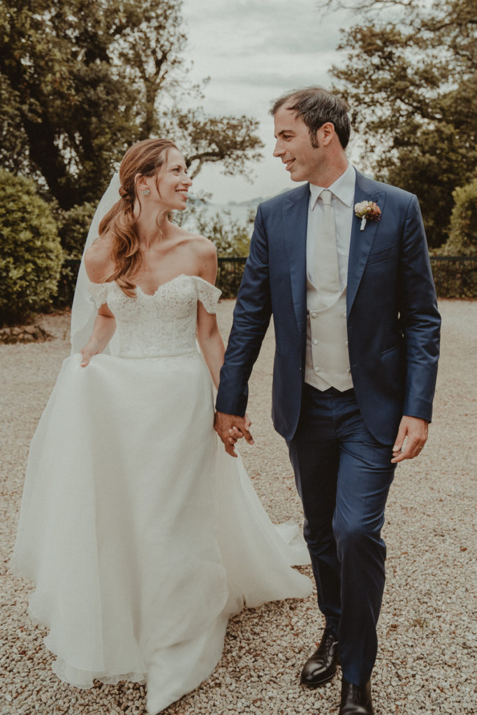 wedding, photographer, photopgraphy, italy, italian, riviera, liguria,  bride, luxury, bouquet, flowers, planner, reportage, inspiration, shooting, couple, villa, marigola, cinqueterre, elegant,  groom, dress, portait