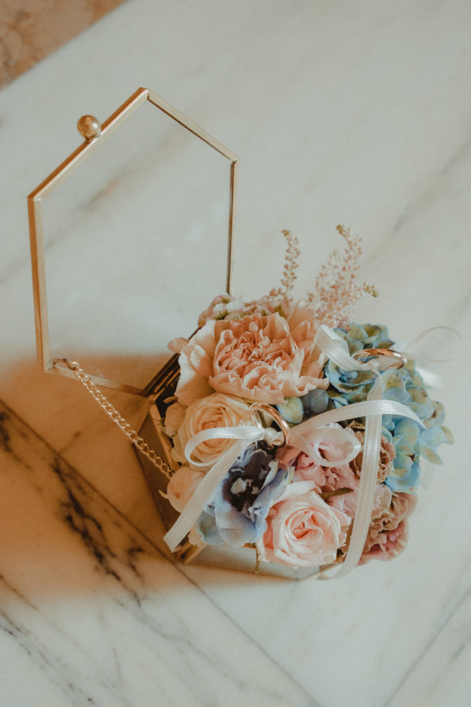 rings, wedding, bride, villa, marigola, cinqueterre, photographer, italian, italy, flowers,location, venue, riviera, liguria