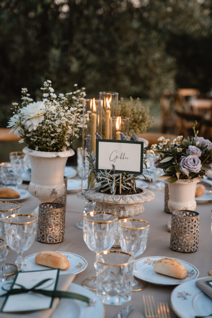 Wedding, photographer, Umbria, Location, venue, reportage, country, bride, Italy, inspiration, emotions, photography, colors. Italy, italian, style, elegance, bouquet, Crown, olives, trees,m country, shooting, flowers, designer, table, glasses, candels, vintage, margherita, fittings