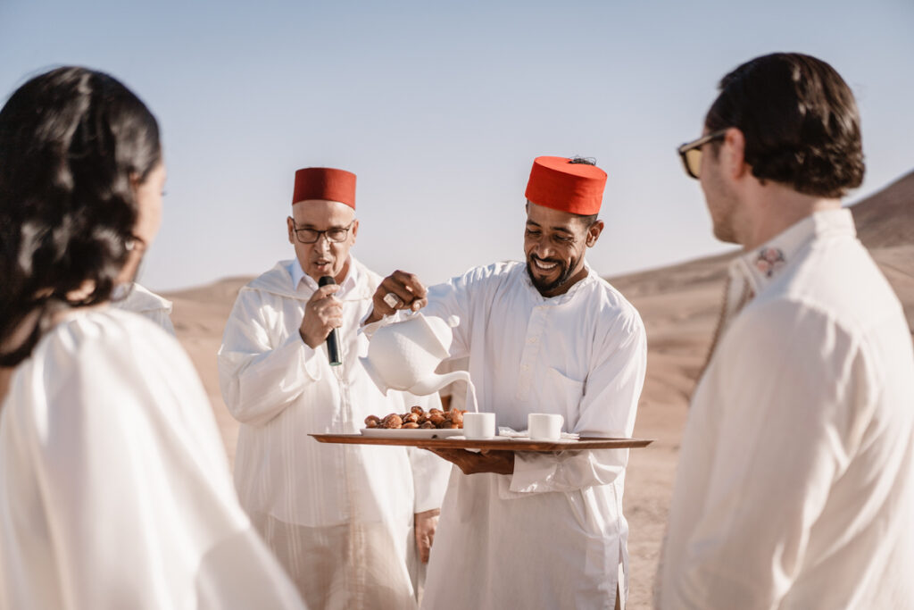 fotografo, matrimonio, agafay, deserto, marrakesh, lapause, cerimonia, tradizionale, marocco, sposa, tradizione, africa, cerimonia, the, , dolci, tipici, sposi