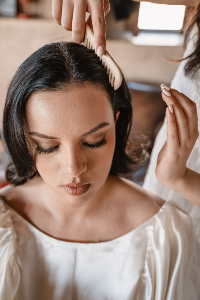 fotografo, matrimonio, agafay, deserto, marrakesh, lapause, cerimonia, tradizionale, marocco, sposa, trucco, parrucchiera, vestito, preparazione, labbra, naturale