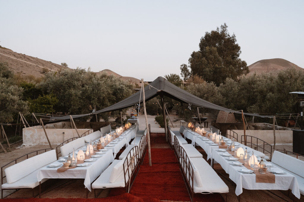 wedding, photographer, marroc, marrakesh, lapause, desert, camp, Africa, tradition, dress, bride, photography, cerimony, bride, tradition, dance, dance, africa, aperitive, party, summer, africa, love, shooting, photography, dinner, lights