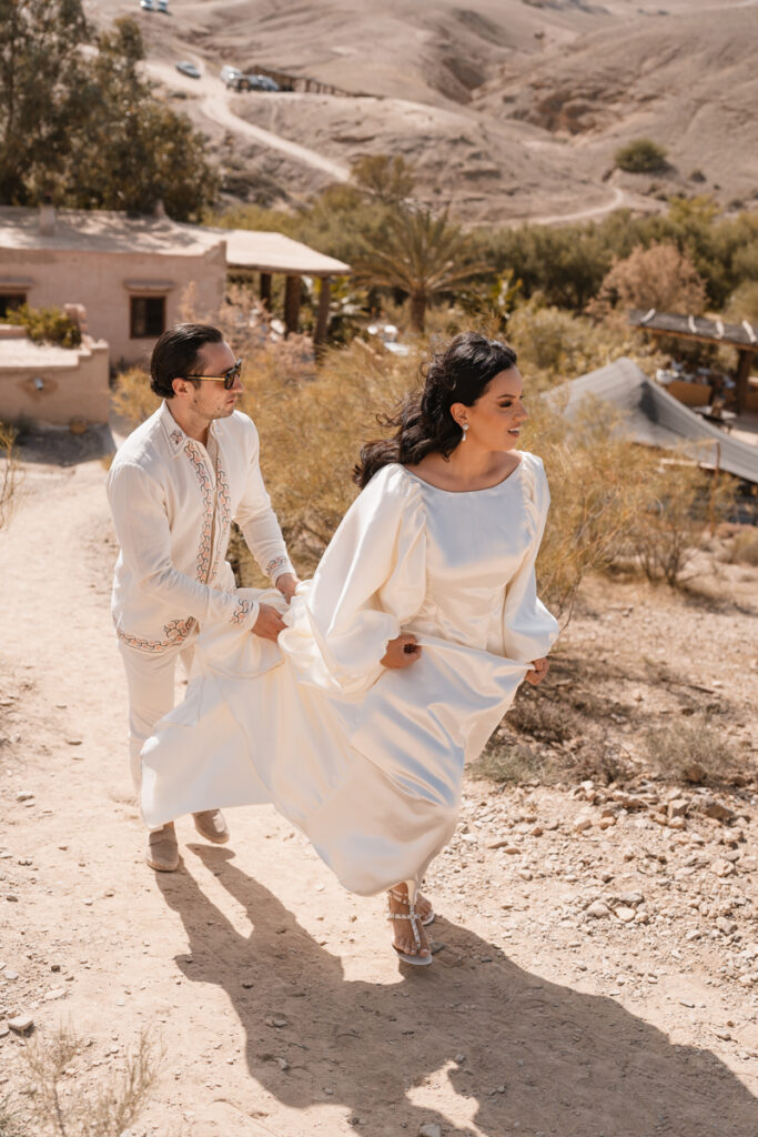 wedding, photographer, marroc, marrakesh, lapause, desert, camp, Africa, tradition, dress, bride, photography, cerimony, dress, designer, africa, groom, valentino, shoes