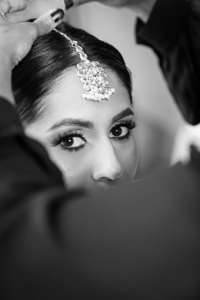 indian bride with tipical jewels gettin ready
