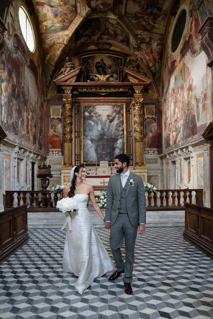 wedding photographer in Tuscany, Italy style, best wedding venue certosa di Pontignano, convento, bride dress by Peter Langner, cerimony in a old church